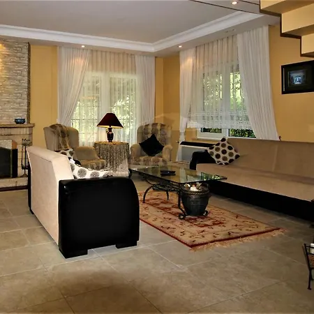 Sapanca Kartepe 4 Seasons Villa Ski, Forest, Lake, Pool Villa