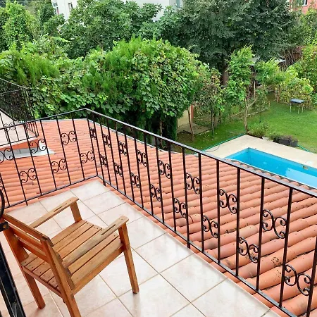 Villa Sapanca Kartepe 4 Seasons Villa Ski, Forest, Lake, Pool *